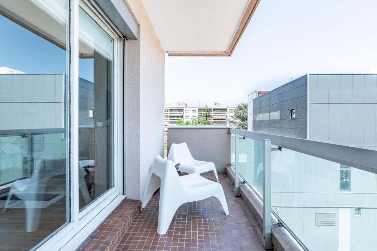 Le Nid Des Cedres - Magnifique Studio Terrasse Montplaisir リヨン エクステリア 写真